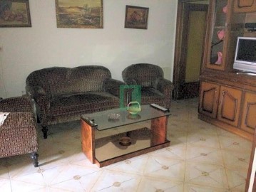 House 4 Bedrooms in El Pino