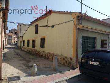 Casas rústicas en Nava de la Asunción