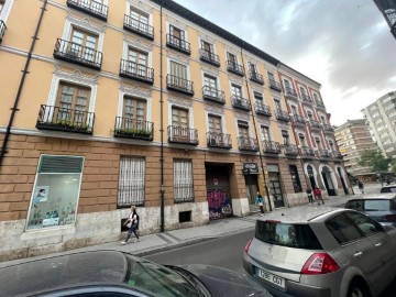 Piso 4 Habitaciones en Valladolid Centro