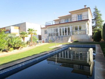 Casa o chalet 5 Habitaciones en Valdepeñas