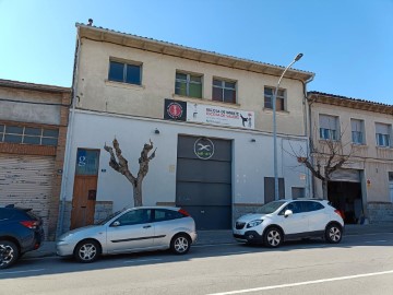 Edificio en Centelles