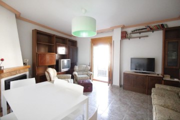 House 8 Bedrooms in Baza