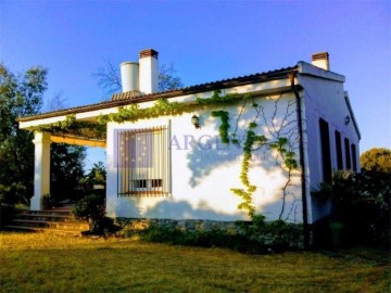 Quintas e casas rústicas 3 Quartos em Arroyo de la Luz