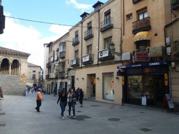 Local en Segovia Centro