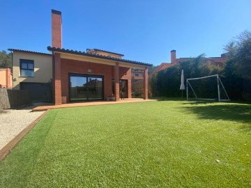 Casa o chalet 4 Habitaciones en La Roca del Vallès