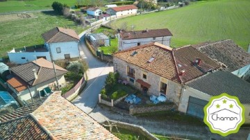 Maison 6 Chambres à Pomar