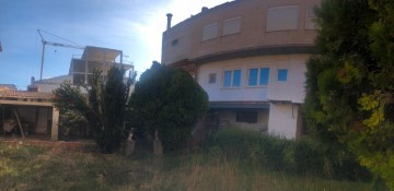 House 6 Bedrooms in Cervera