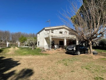 Maison 6 Chambres à Gualda