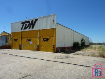 Industrial building / warehouse in Santa Olaja de la Ribera