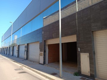 Commercial premises in Camino Onda - Salesianos - Centro