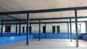 Bâtiment industriel / entrepôt à Cebolla