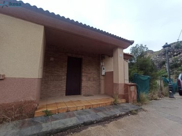 House 10 Bedrooms in Cogollos de la Vega