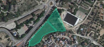 Terreno em Urbanizaciones