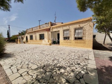 Casa o chalet 6 Habitaciones en Casco Urbano