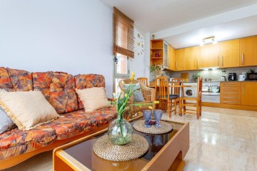 Apartment 2 Bedrooms in Nou Eixample Nord