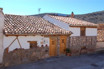 Maisons de campagne 3 Chambres à Monterde de Albarracín