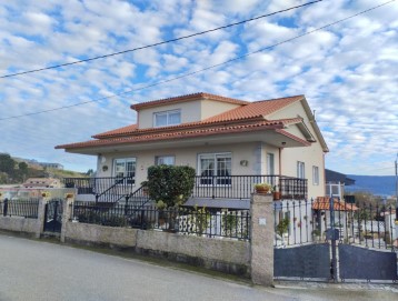 Casa o chalet 6 Habitaciones en Cambados (Santa Marina Dozo P.)
