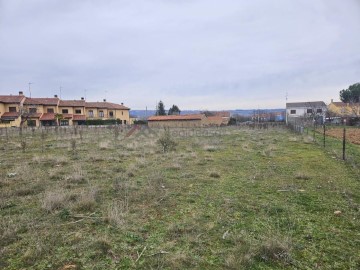 Terrenos en Sariegos del Bernesga