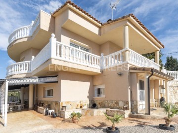 Casa o chalet 5 Habitaciones en Les Colines-Cal Surià