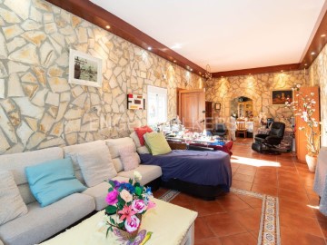 Casa o chalet 5 Habitaciones en Montessol-Can Carreras