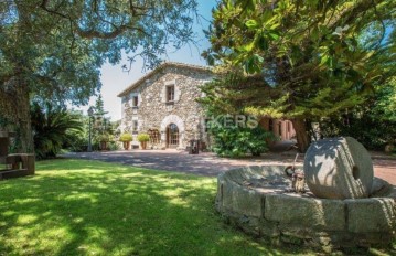 Quintas e casas rústicas 13 Quartos em Font Montnegre