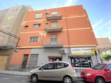 Piso 5 Habitaciones en Plaza Castelar - Mercado Central - Fraternidad