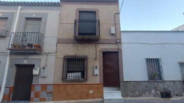 House 4 Bedrooms in El Camino Real