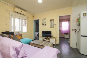 Apartment 2 Bedrooms in Elche Ciudad