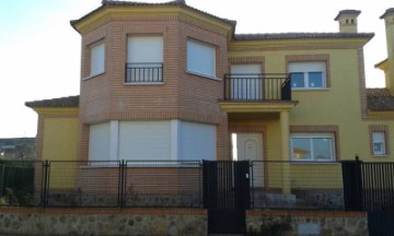 Casa o chalet 4 Habitaciones en Ribera del Alberche