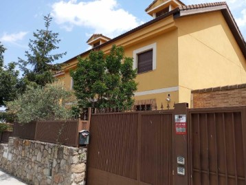 Casa o chalet 4 Habitaciones en El Espinar