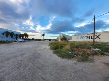 Land in Barri de Porta