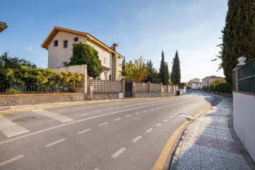 Maison 7 Chambres à Cájar