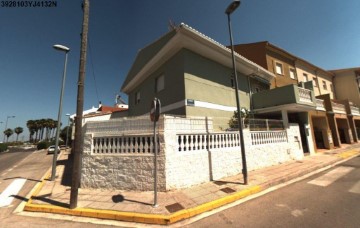 Casa o chalet 5 Habitaciones en Beniflá