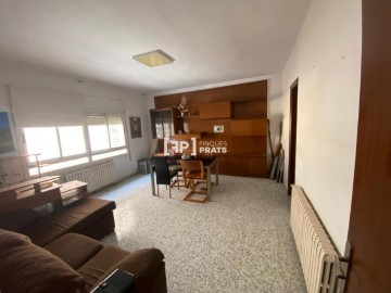 Apartment 3 Bedrooms in Bassanova