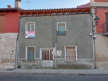 Casa o chalet 6 Habitaciones en Cigales
