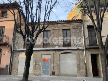 House  in Manlleu