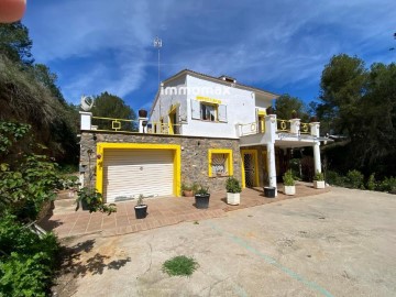 House 4 Bedrooms in Devesa de Dalt-Cal Esteve