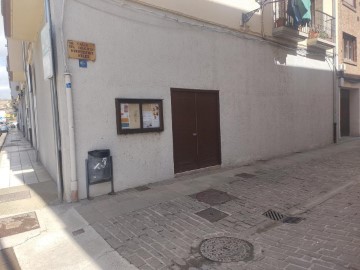 Commercial premises in Puente la Reina / Gares