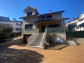 Casa o chalet 5 Habitaciones en Caeira