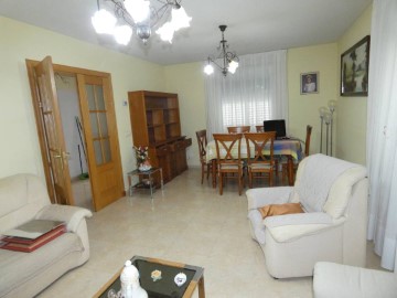 House 3 Bedrooms in La Vieja