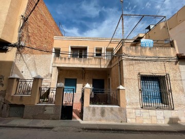 Casa o chalet 3 Habitaciones en Santiago y Zaraiche