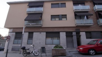 Apartment 3 Bedrooms in Plana LLedó