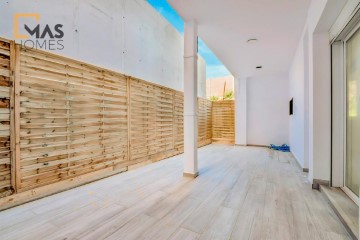 Apartment 3 Bedrooms in Pallejà