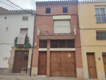 House 3 Bedrooms in Les Borges Blanques