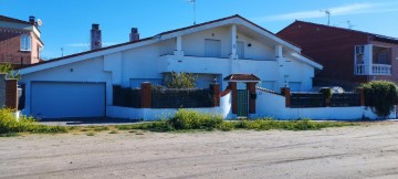 Casa o chalet 5 Habitaciones en Las Salinas