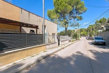 House 3 Bedrooms in Entitat Est d'Abrera