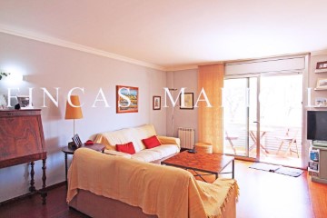 Piso 3 Habitaciones en Vinyet-Terramar-Can Pei-Can Girona