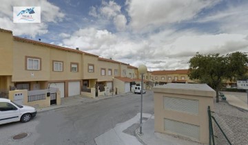 House 3 Bedrooms in Almonacid de Toledo