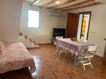 House 3 Bedrooms in Oliva Nova