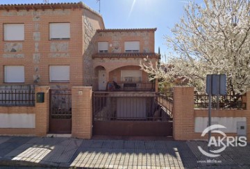 Casa o chalet 4 Habitaciones en Carranque